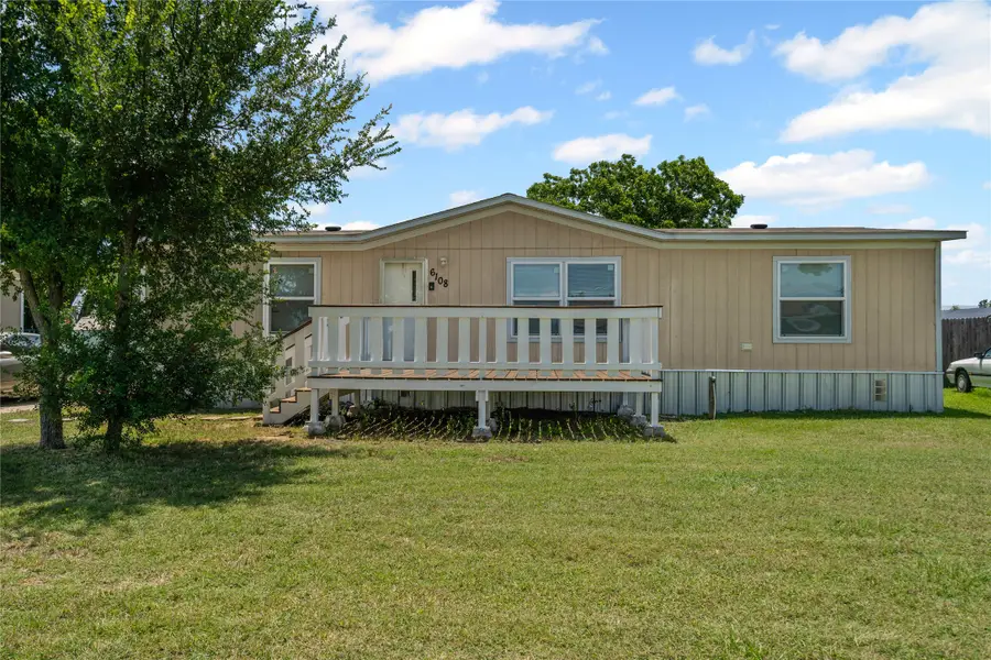 6108 Big Horn Drive, Granbury, TX 76048 - Image #2