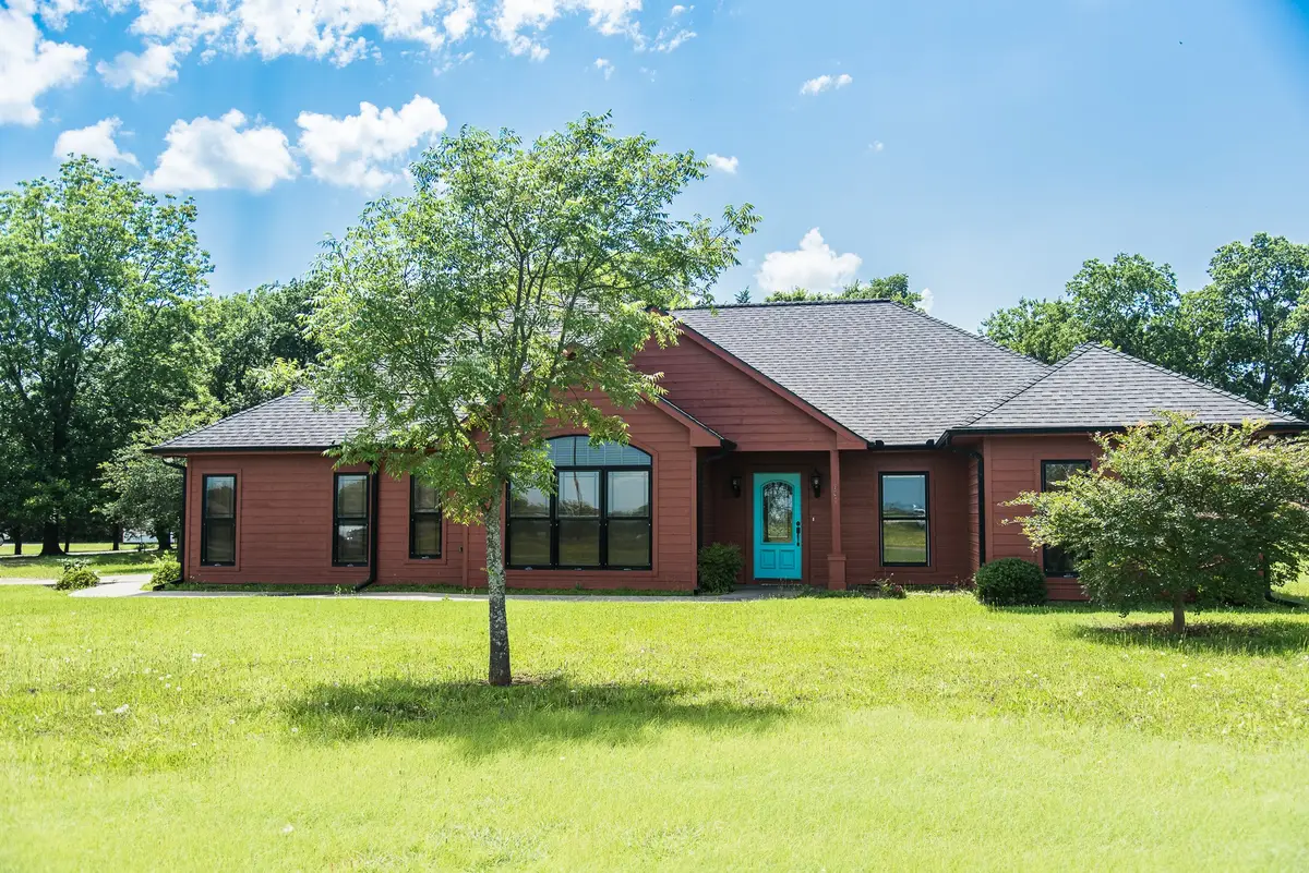 701 N Sulphur Street, Dodd City, TX 75438 - Image #1