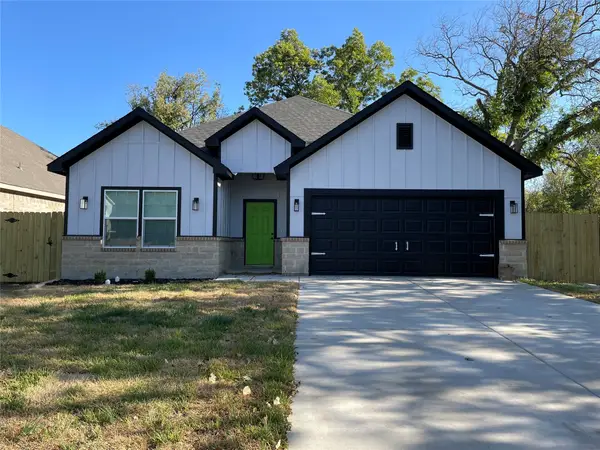 4804 Fitzhugh Avenue, Fort Worth, TX 76105