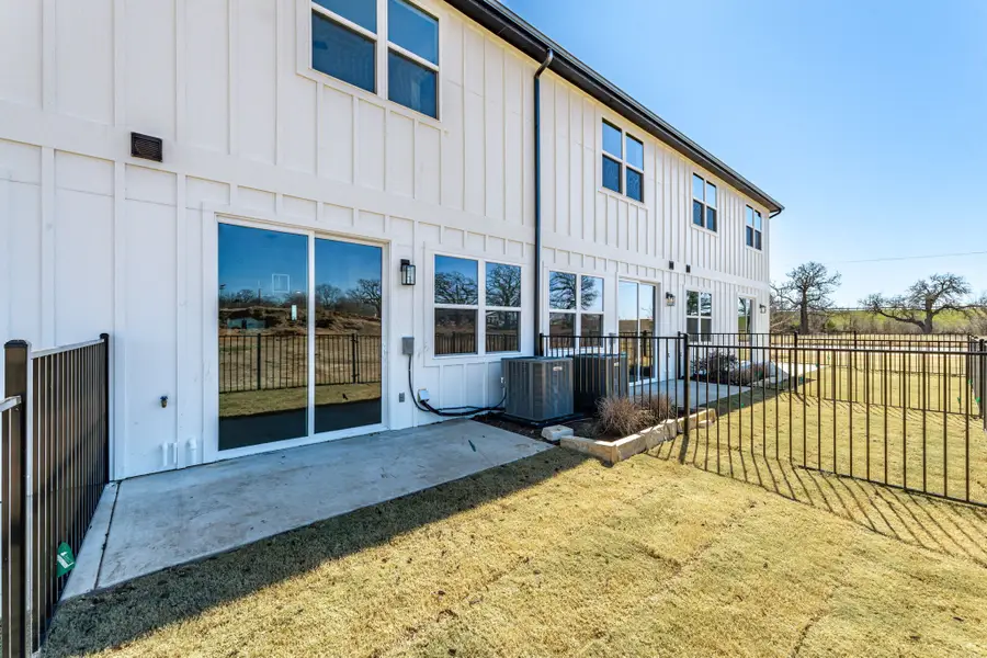 529 Galt Drive, Stephenville, TX 76401 - Image #2