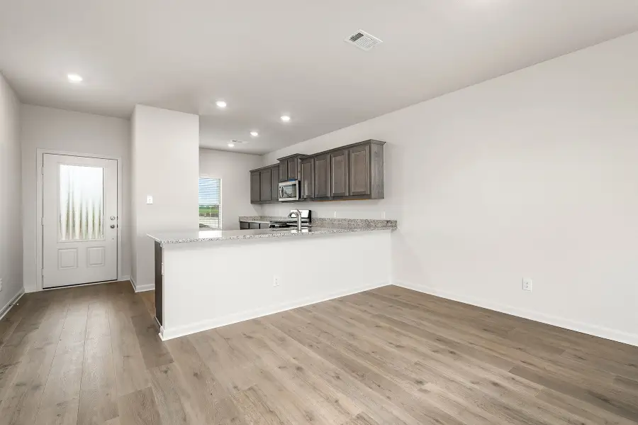 413 Gib Woodall Drive, Venus, TX 76084 - Image #2