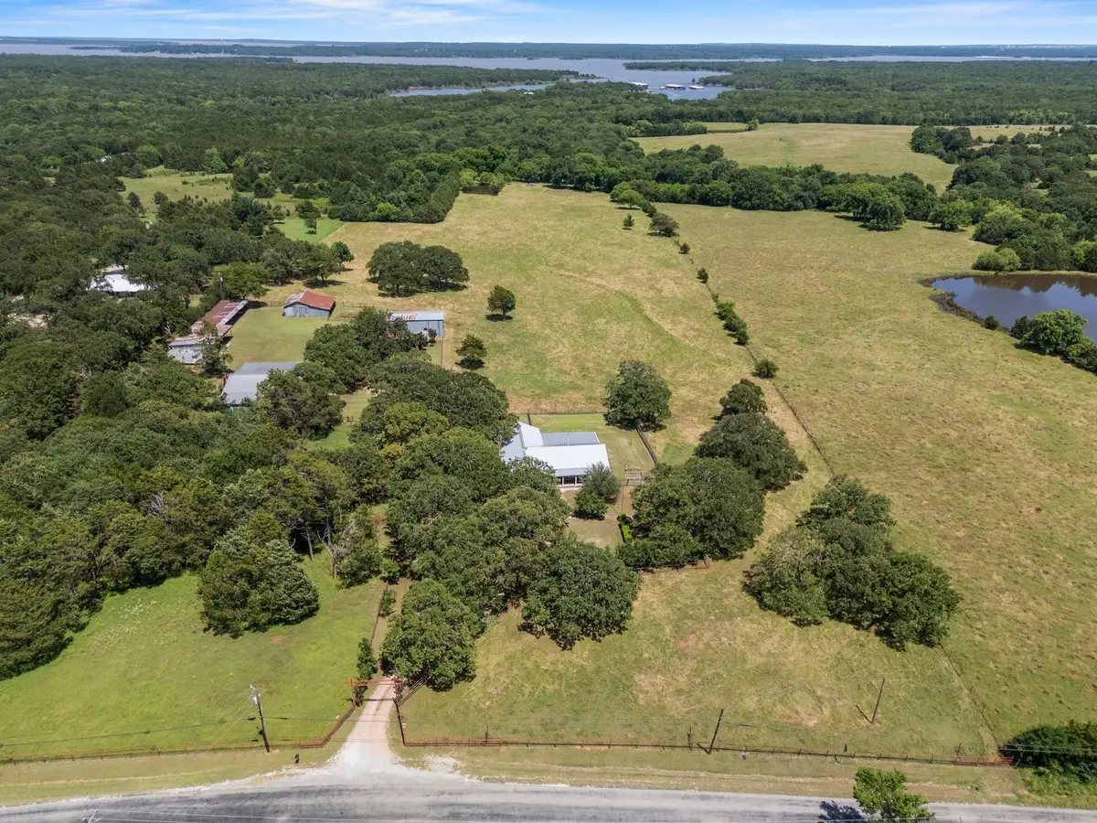 1060 Gordonville Road, Gordonville, TX 76245 - Image #1