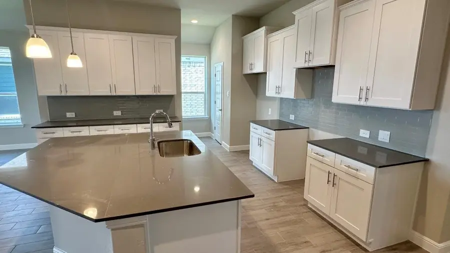 10512 Blue Lapis Road, Fort Worth, TX 76036 - Image #2