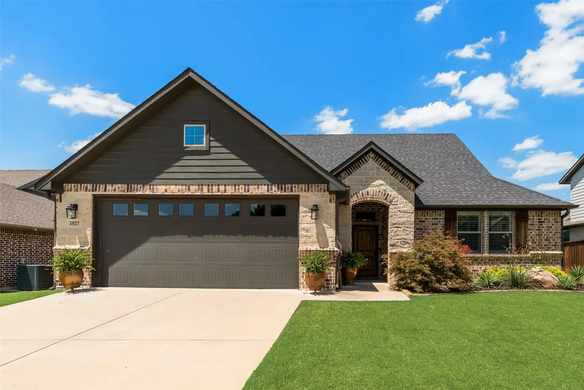 3827 Fawn Meadow Trail, Denison, TX 75020 - Image #1