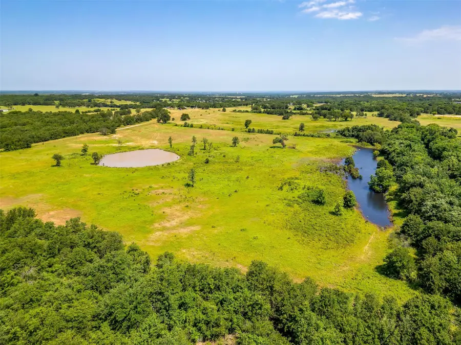 210 Trails End, Poolville, TX 76487 - Image #3