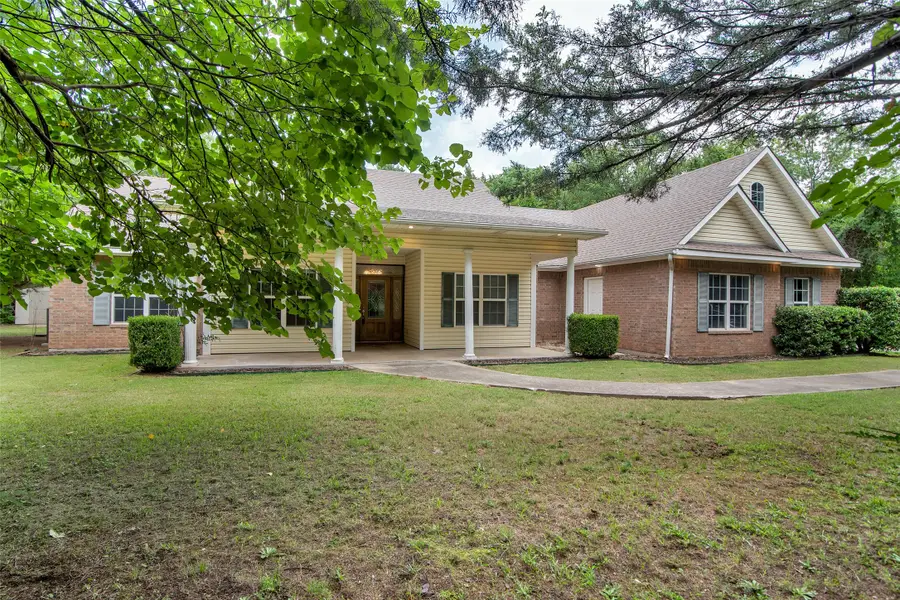 2255 Davy Ln, Denison, TX 75020 - Image #3