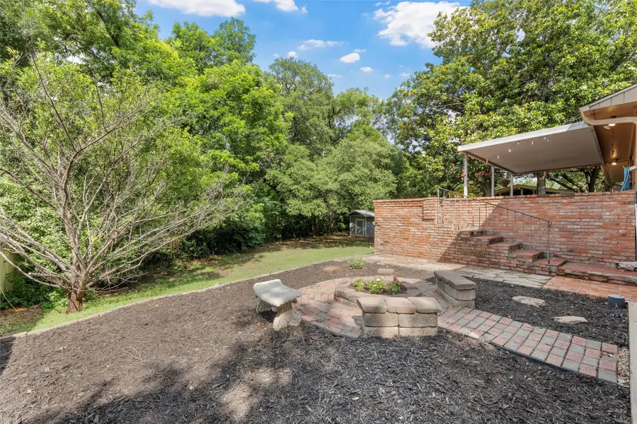 2225 Wooded Acres Drive, Waco, TX 76710 - Image #3