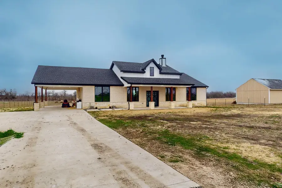 204 County Road 1001, Greenville, TX 75401 - Image #2