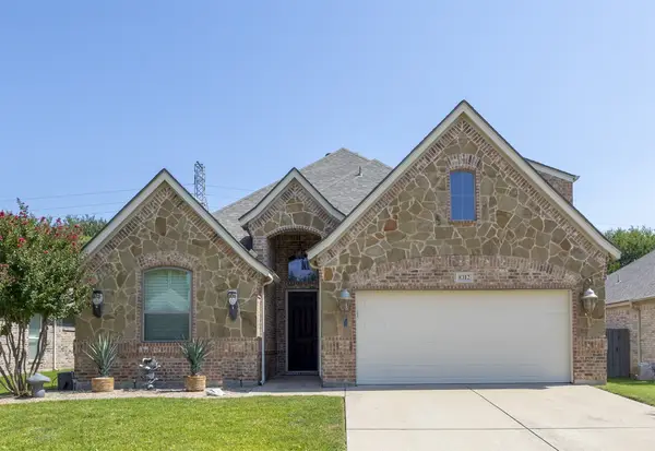 8312 Teja Trail, Benbrook, TX 76126