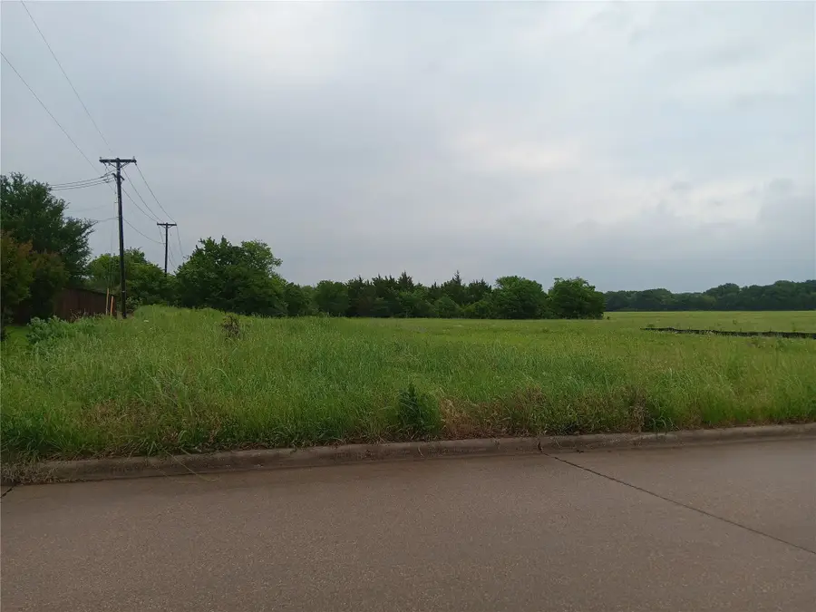 1400 W Wintergreen Road, Lancaster, TX 75134 - Image #3