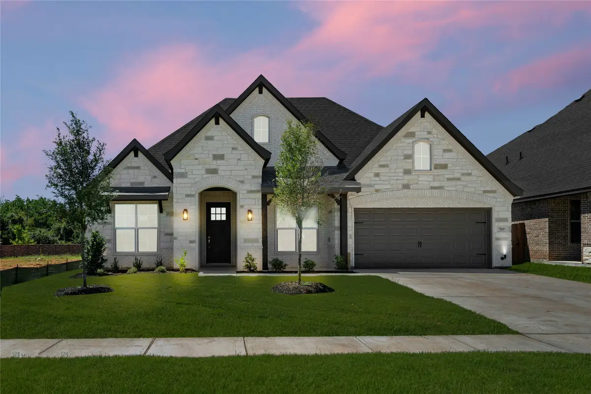 709 Seahawk Street, Joshua, TX 76058 - Image #1