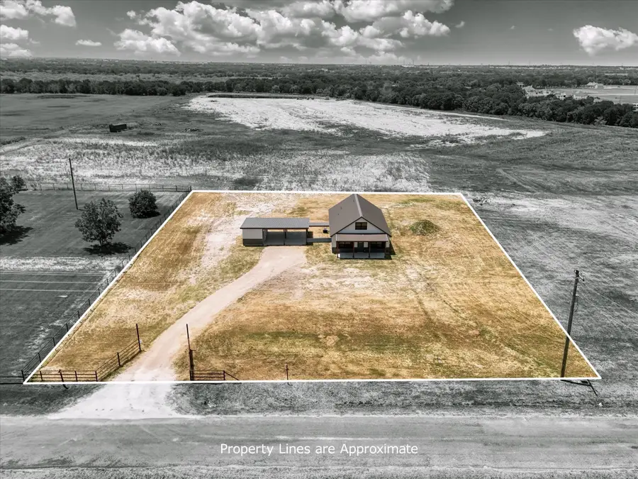 234 S Baese Road, Elm Mott, TX 76640 - Image #2