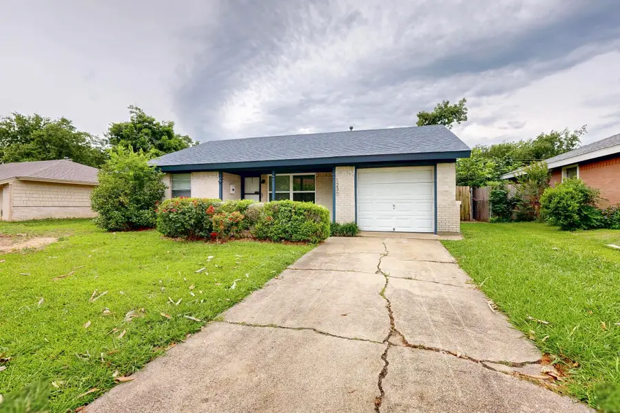 1230 Mcdonald Drive, Garland, TX 75041 - Image #2