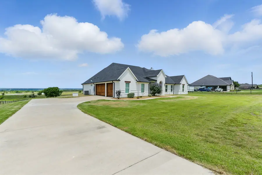 4895 Upper Denton Road, Weatherford, TX 76085 - Image #3