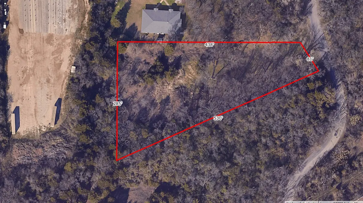 2809 Coombs Creek Drive, Dallas, TX 75211 - Image #1