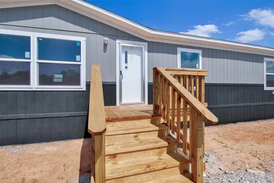 1221 Cr 4045, Ector, TX 75439 - Image #2