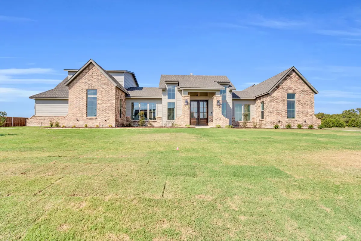 6031 Maplewood Boulevard, Midlothian, TX 76065 - #1