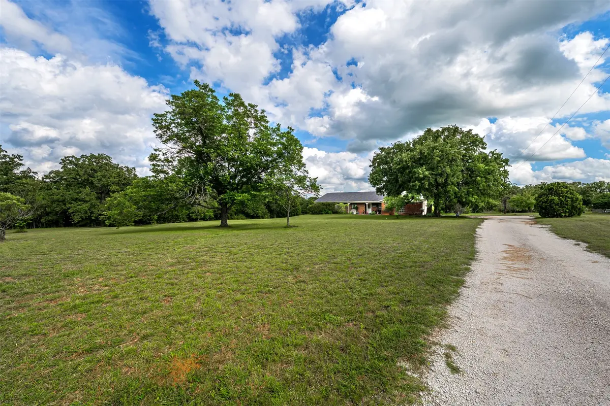 127 Jamar Drive, Weatherford, TX 76088 - Image #1