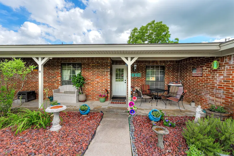 127 Jamar Drive, Weatherford, TX 76088 - Image #2