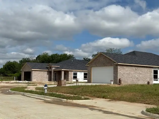 10153 Budtime Lane, Dallas, TX 75217 - Image #1