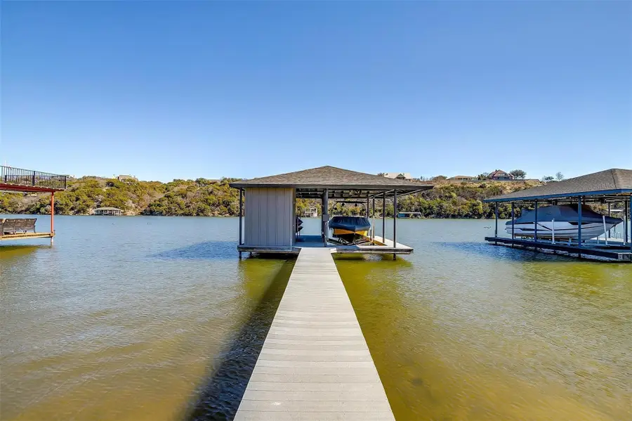 1204 E Scandinavian Court, Granbury, TX 76048 - Image #3