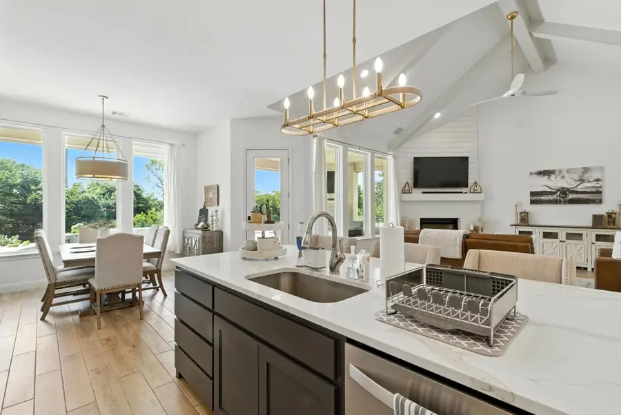 363 Red Bird Drive, Springtown, TX 76082 - Image #2