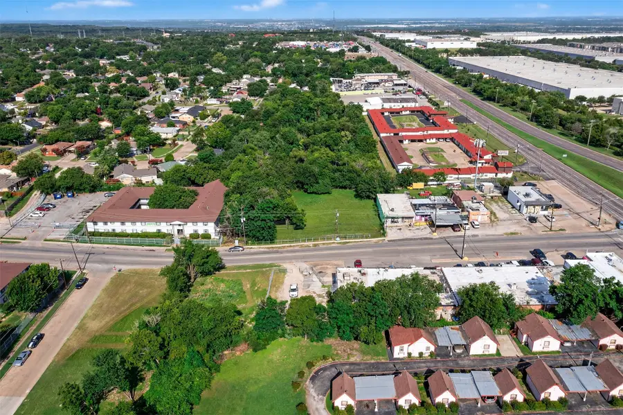 411 N Gilpin Avenue, Dallas, TX 75211 - Image #3