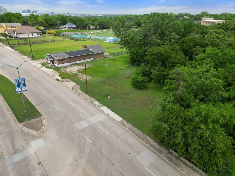 654 S Corinth St Road, Dallas, TX 75203 - Image #3
