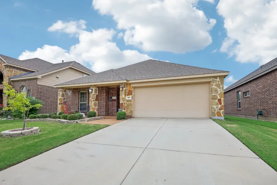 937 Lake Cypress Lane, Little Elm, TX 75068 - Image #3