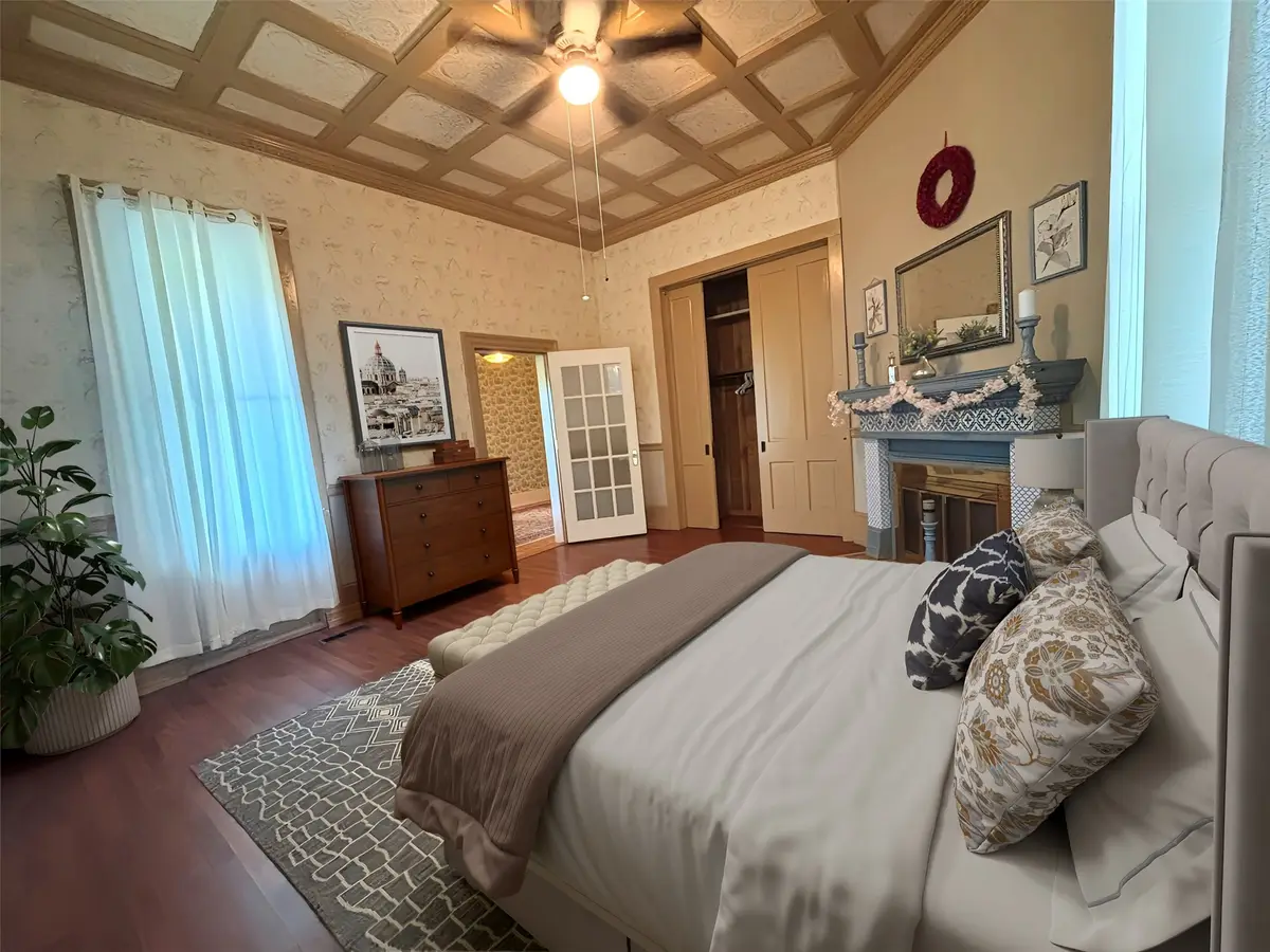 1915 N Jackson Street, Palestine, TX 75803 - Image #1