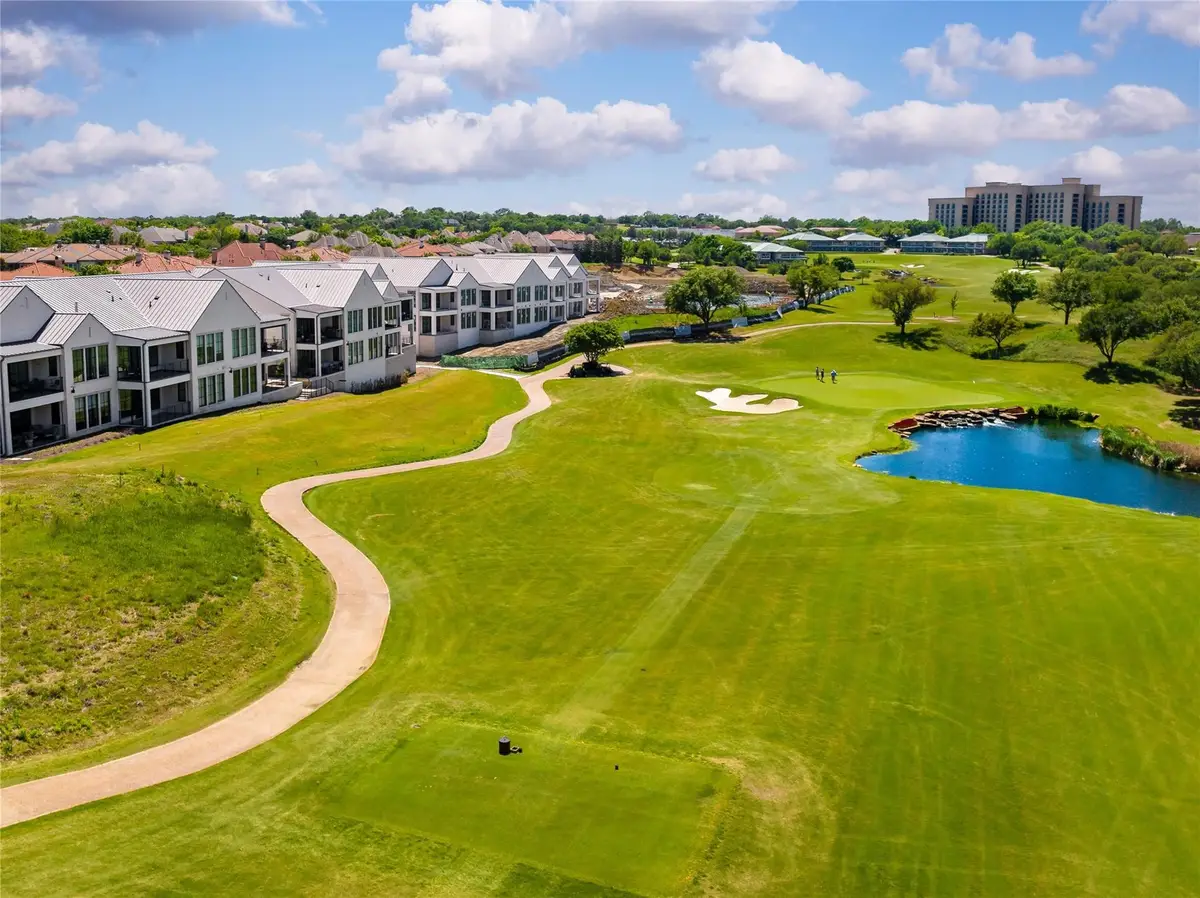 350 O Connor Ridge Boulevard #12, Irving, TX 75038 - Image #1