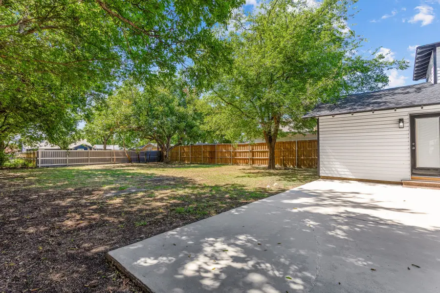 4316 Texas Drive, Dallas, TX 75211 - Image #3