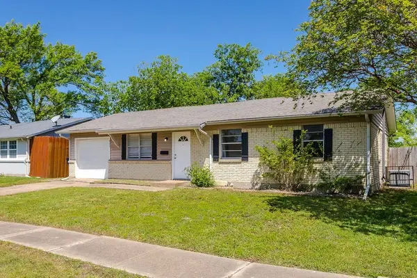 813 Rosewood Hills Drive, Garland, TX 75040