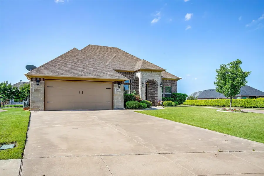 1312 Prestwick Court, Granbury, TX 76048 - Image #2