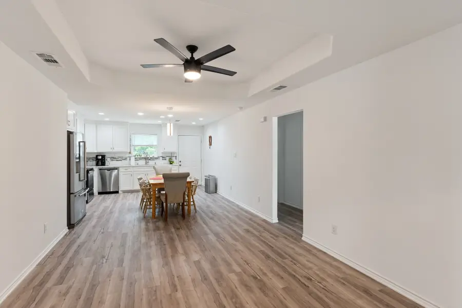 810 S Main Street, Kemp, TX 75143 - #3