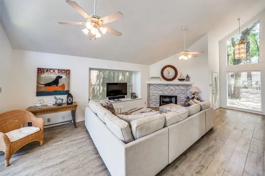 162 Aztec Drive, Mabank, TX 75156 - Image #3