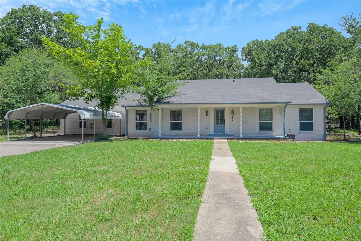 213 N Oaks Drive, Grand Saline, TX 75140 - Image #1