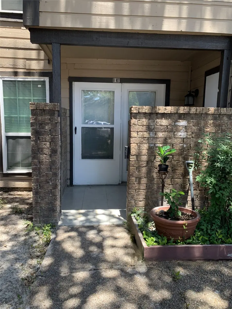 9803 Walnut Street #107, Dallas, TX 75243 - Image #3