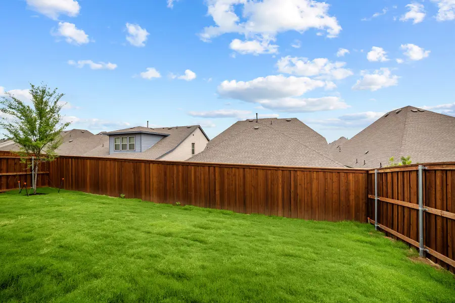6217 Escarpment Drive, Fort Worth, TX 76112 - Image #3