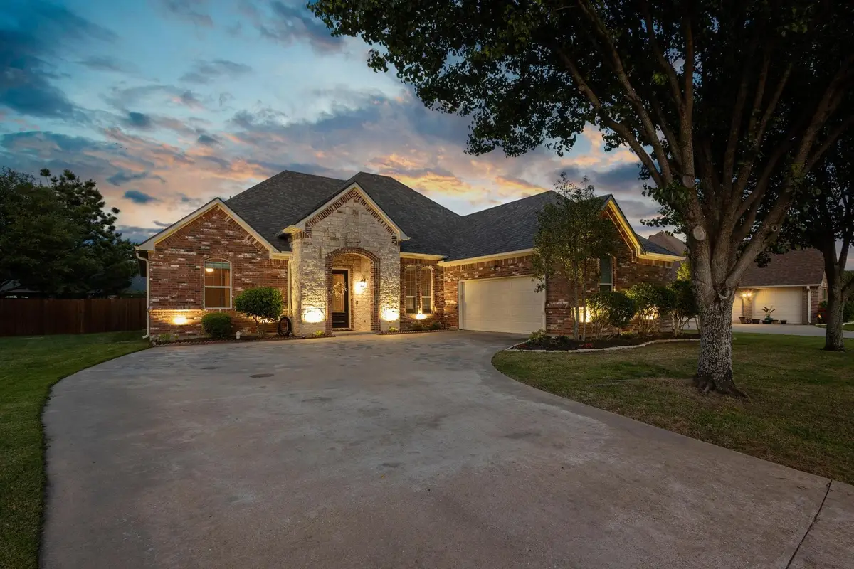 1027 Addison Avenue, Pottsboro, TX 75076 - Image #1