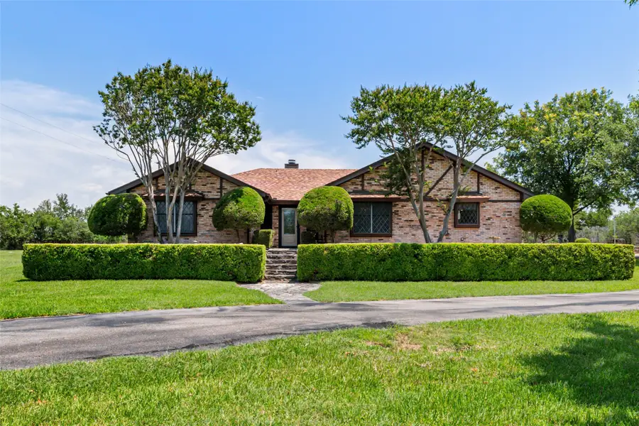 3503 Red Bud Drive, Weatherford, TX 76087 - Image #2