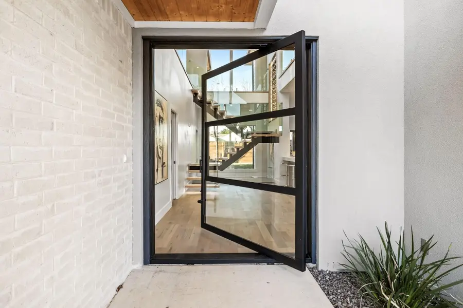 4603 Newmore Avenue, Dallas, TX 75209 - Image #2