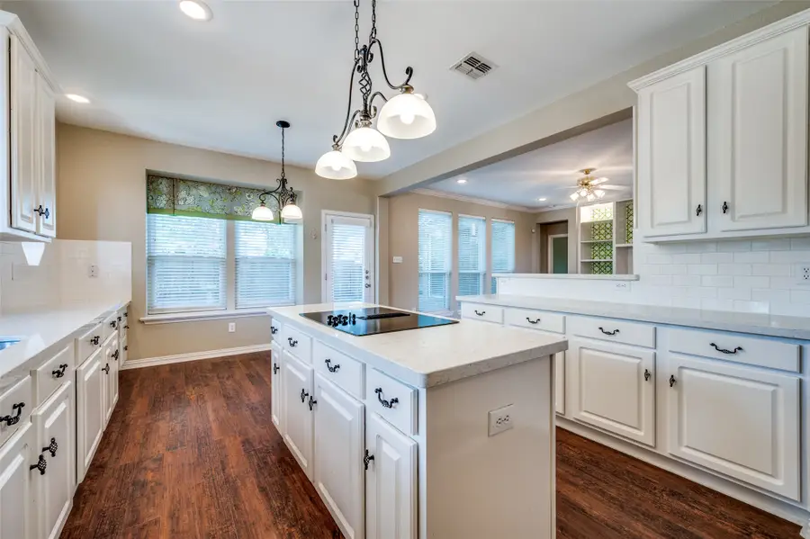 6001 Autumn Way, McKinney, TX 75072 - Image #2