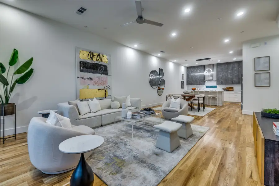 4125 N Reserve Circle, Addison, TX 75001 - Image #2