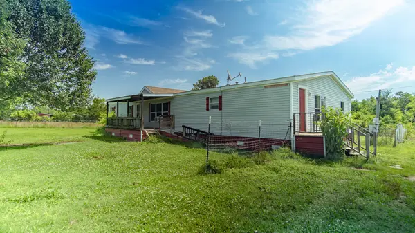 2300 County Road 3525, Dike, TX 75437