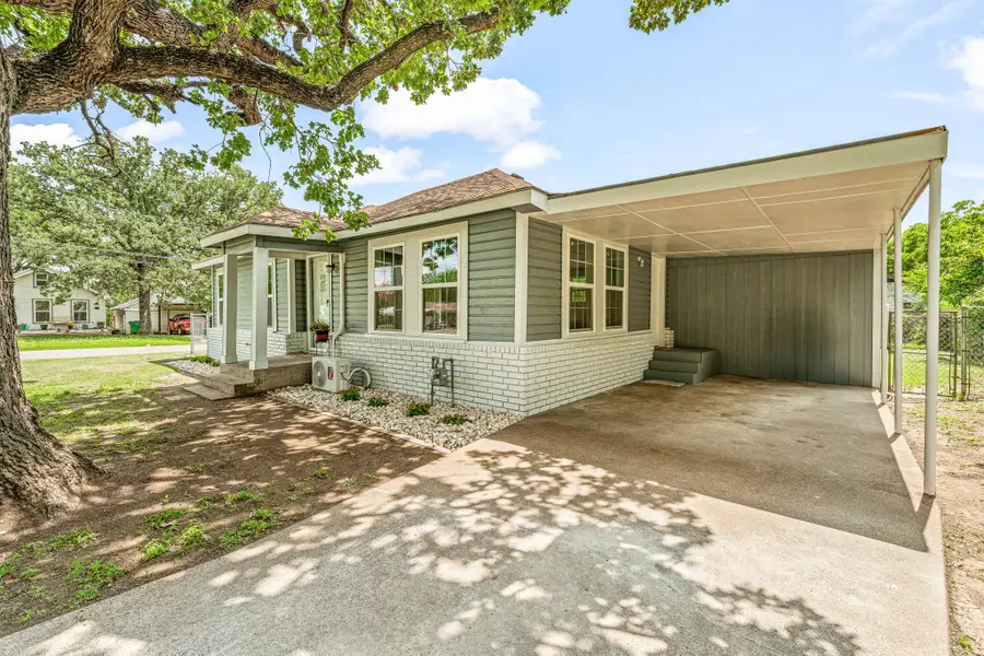 690 S Fifth Avenue, Stephenville, TX 76401 - Image #2