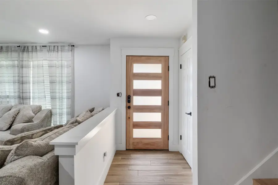 2304 Spanish Trail, Irving, TX 75060 - Image #2