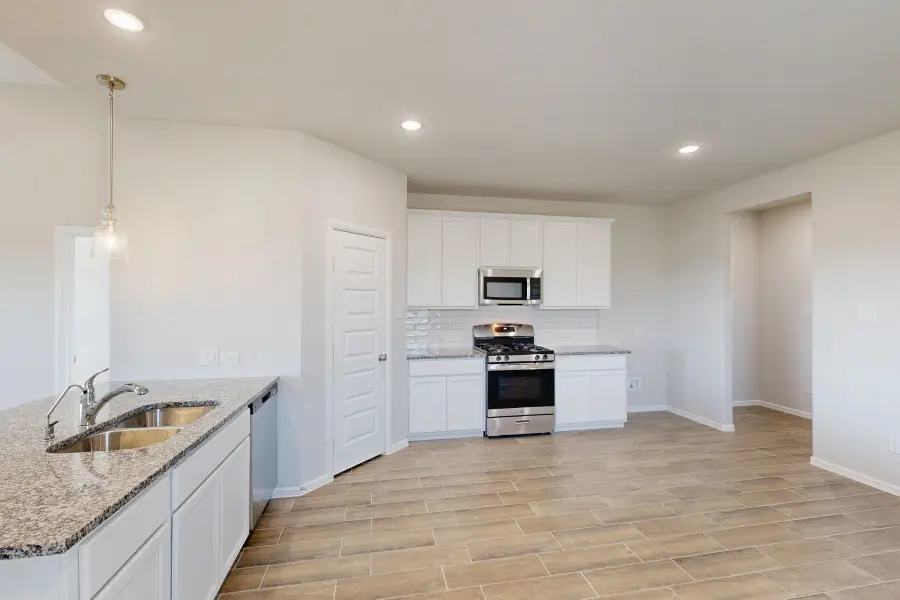 7317 Spicebush Drive, Denton, TX 76249 - Image #3