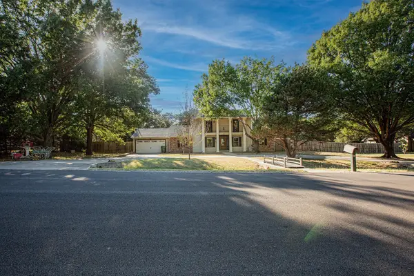 550 Briarwood Drive, Southlake, TX 76092