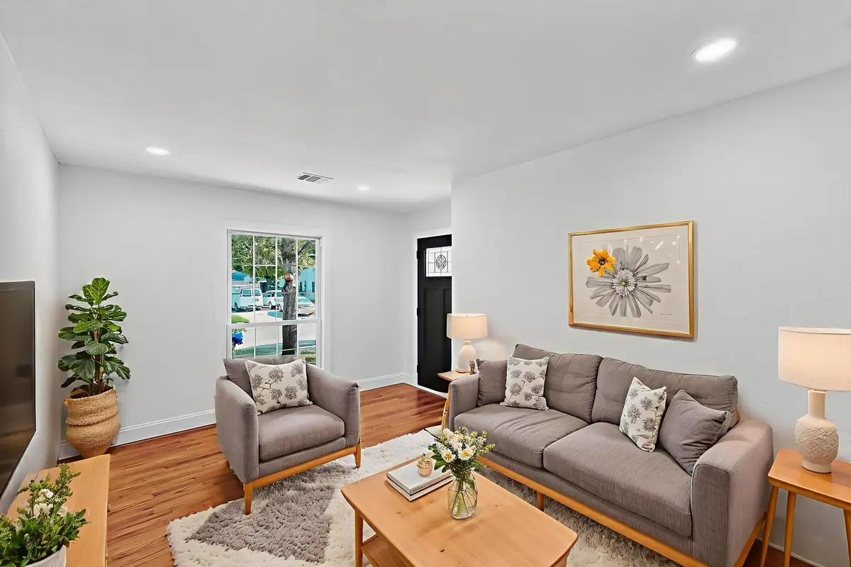 1105 Ryan Avenue, Carrollton, TX 75006 - Image #1